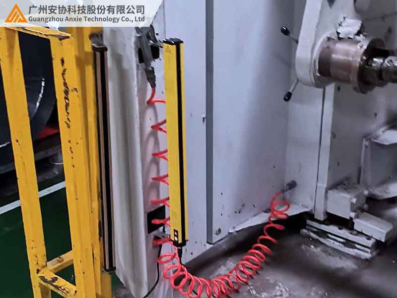 单边光栅快速响应机制与可靠性