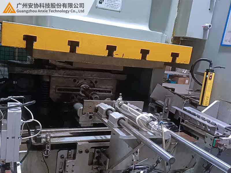 抗阳光漫反射光栅的户外适用性分析