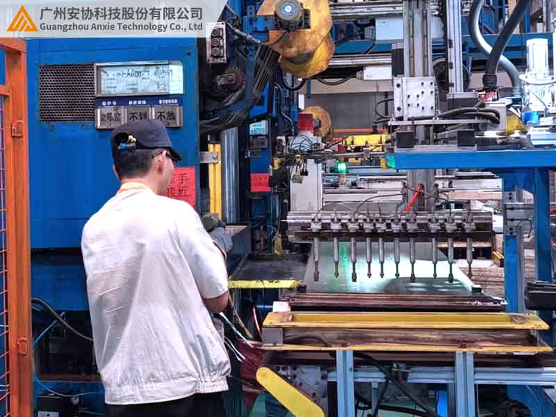 焊接车间安全光栅精准定位应用