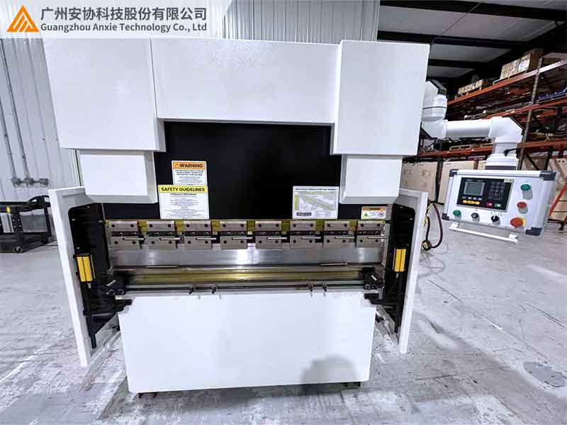 剪板机如何选型安全光栅