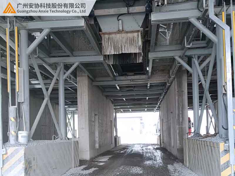 测量光幕在隧道里的车辆检测