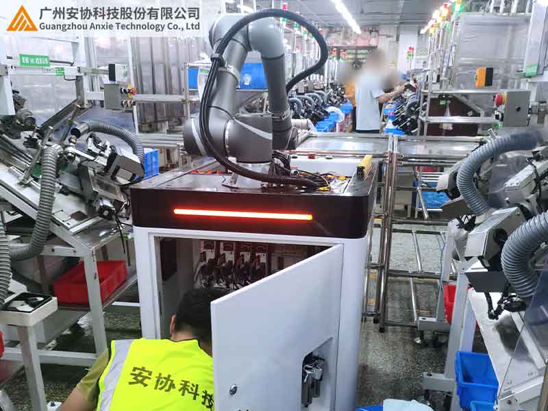 机械臂测高安全光栅应用解析