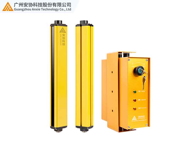 安全光栅控制器信号传输作用解析.jpg