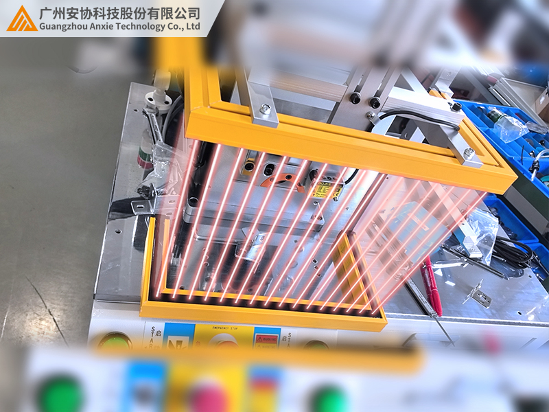 自动化设备人手防护：U型光栅的作用