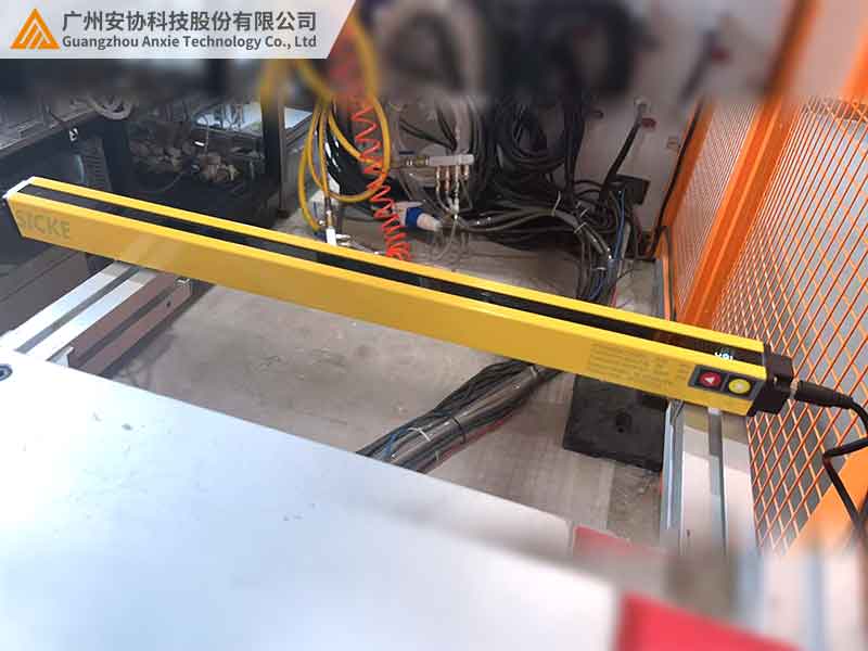 单边光栅的上下按钮是什么功能设置