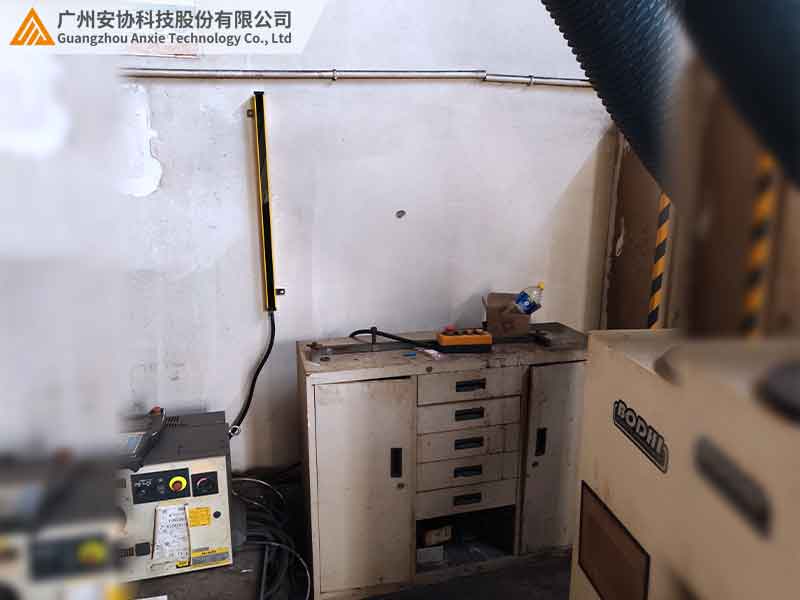 单边激光光栅如何选型价格会便宜