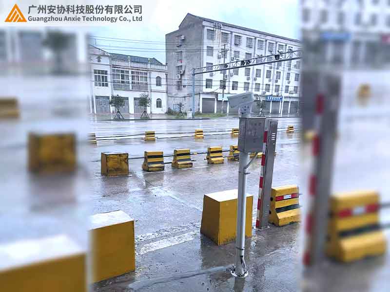 暴雨场景中的户外漫反射光幕防水性