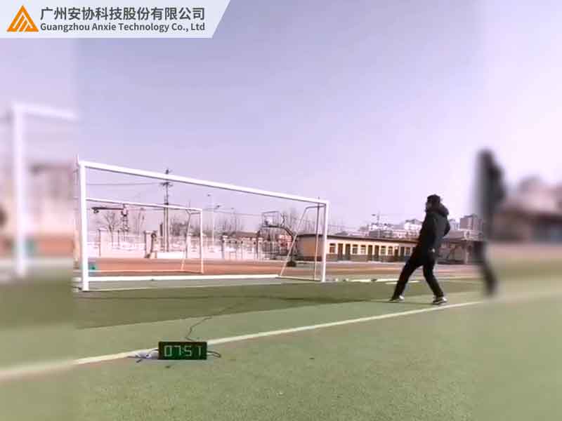 足球射门计时器与测量光幕整合案例.jpg